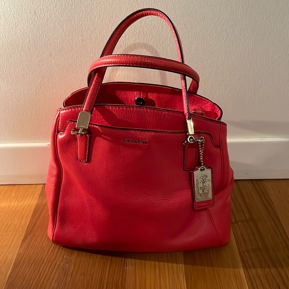 Coach K1381-27862 Poppy Pebble Leather Cross Body Purse Bag